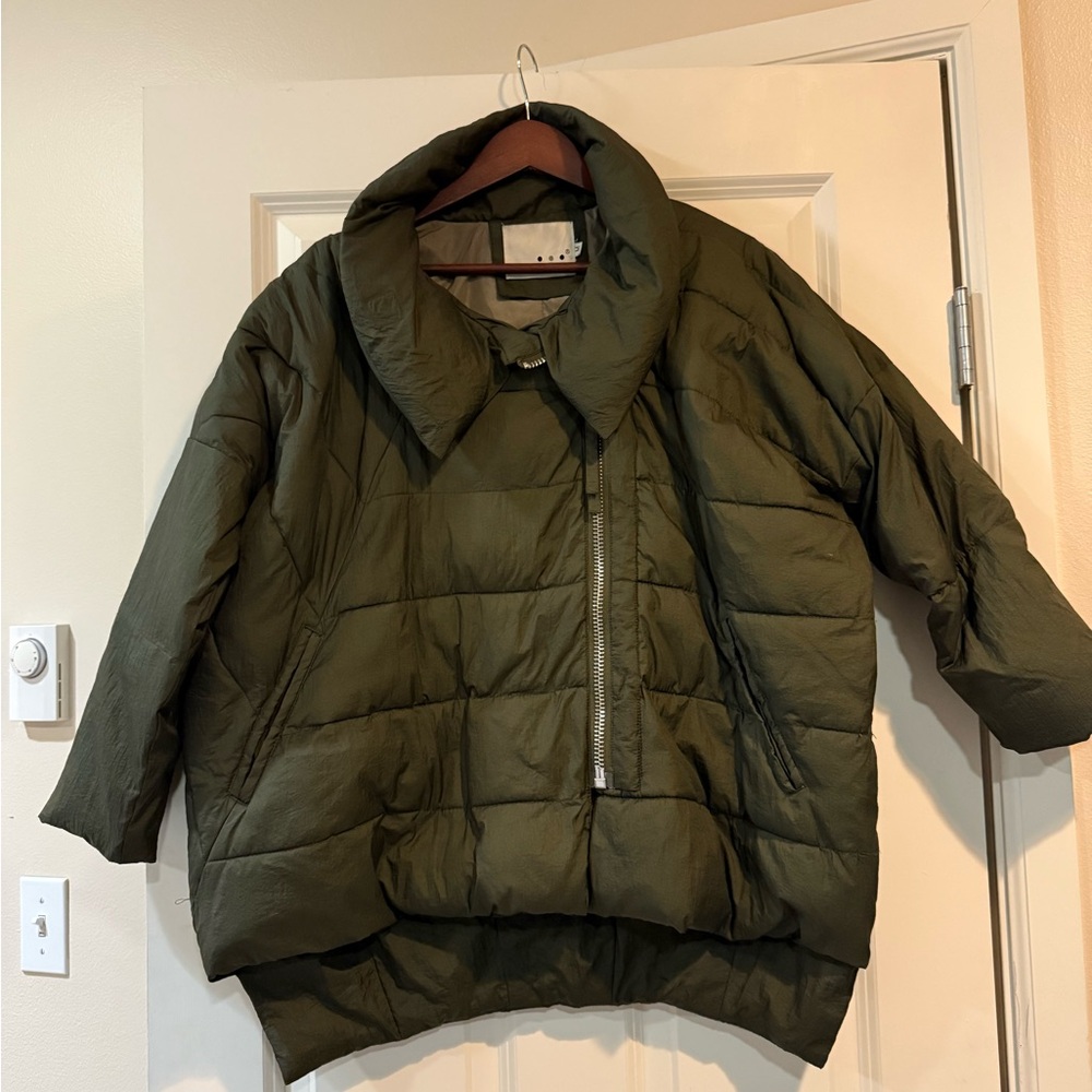 Stylish Olive Women's Puffer Jacket